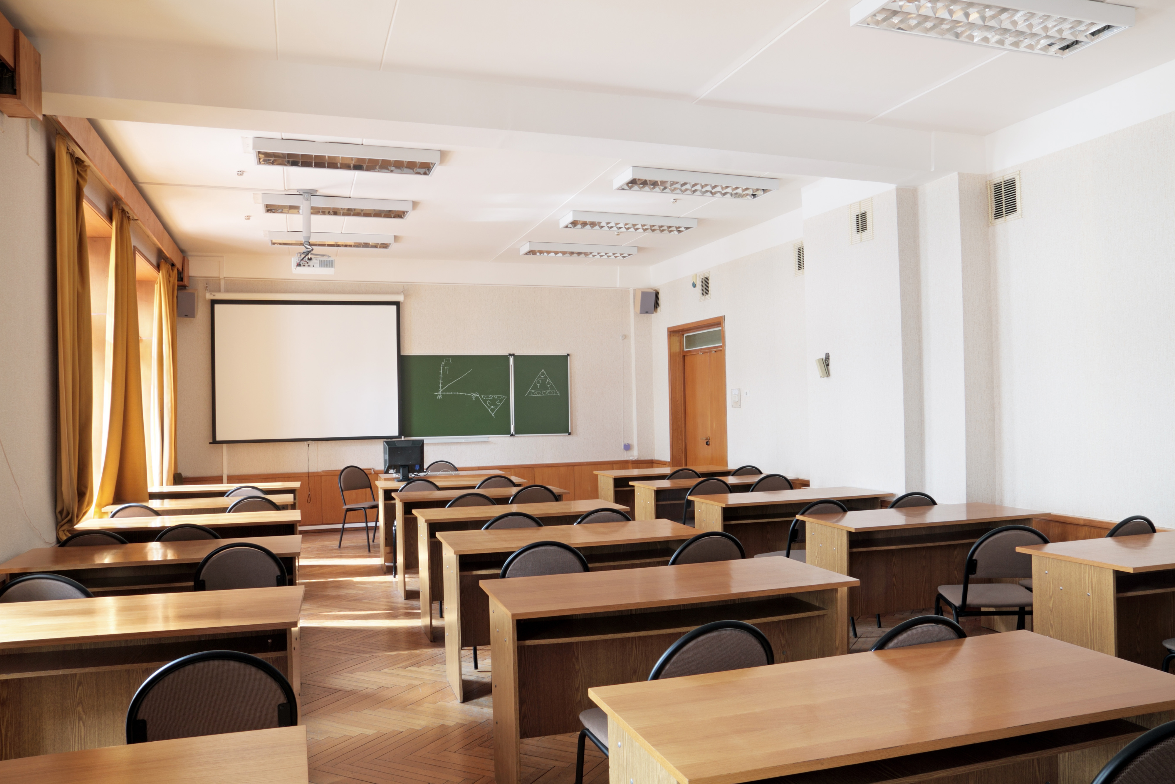 Základní školy získají na modernizaci 950 milionů