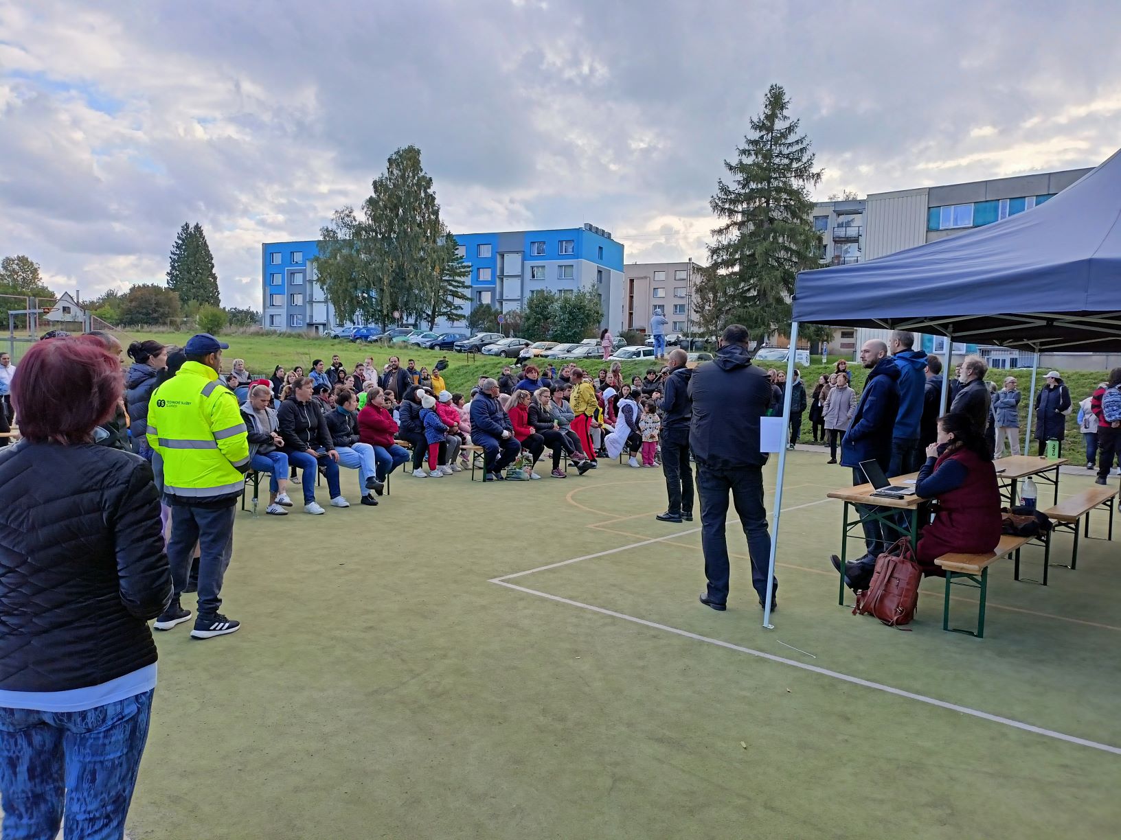 Ve Šluknově proběhlo veřejné setkání k transformaci sídliště