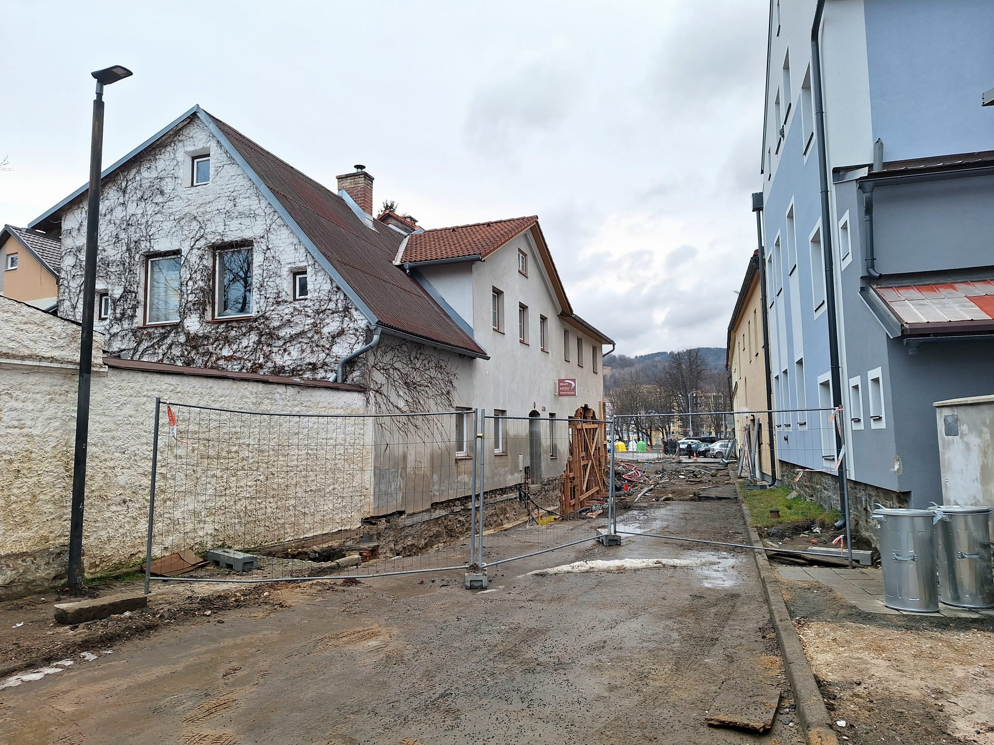 MMR vydalo metodiku k zadávání zakázek při mimořádných událostech a upravilo podmínky programu Živel 3