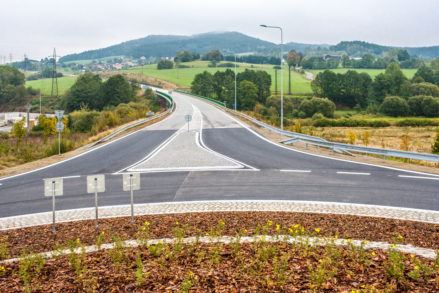 Na obnovu místních komunikací poskytneme dalších 266 milionů korun