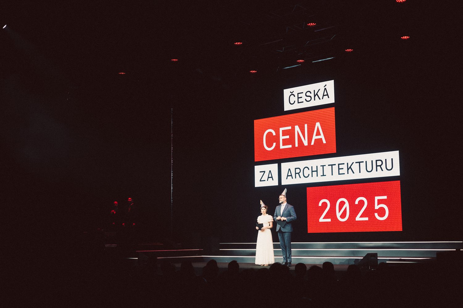 Ministr pro místní rozvoj předal ocenění MMR v soutěži Česká cena za architekturu 