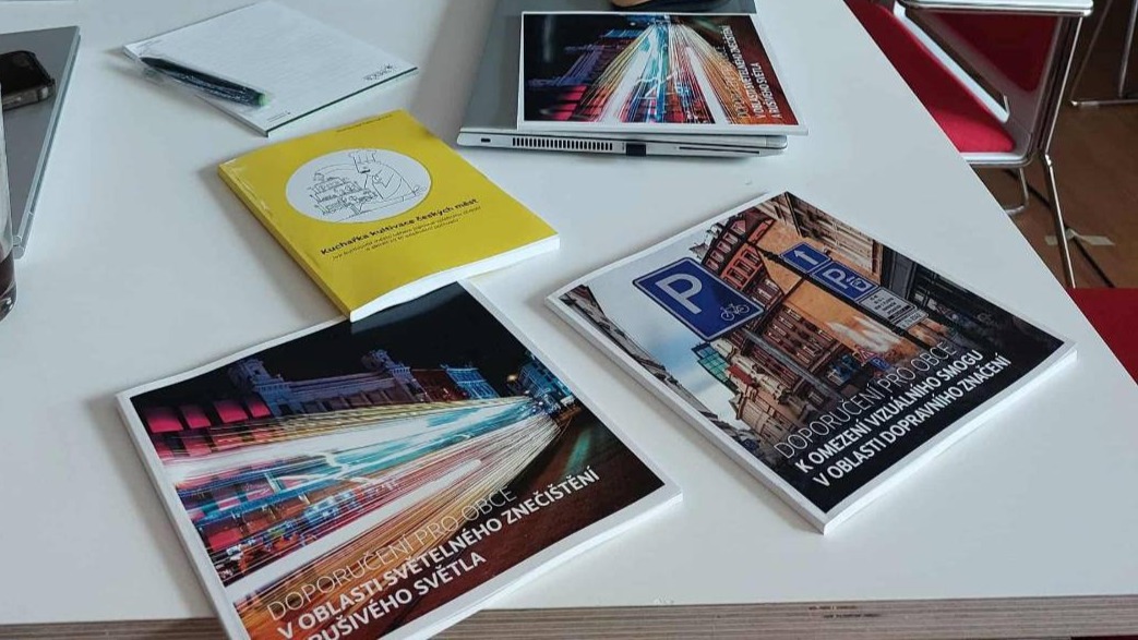 MMR představilo příručky k omezení vizuálního a světelného smogu