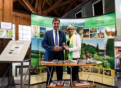 Karla Šlechtová prohlubuje spolupráci s Bavorskem. Zahájila „Týden sousedů“