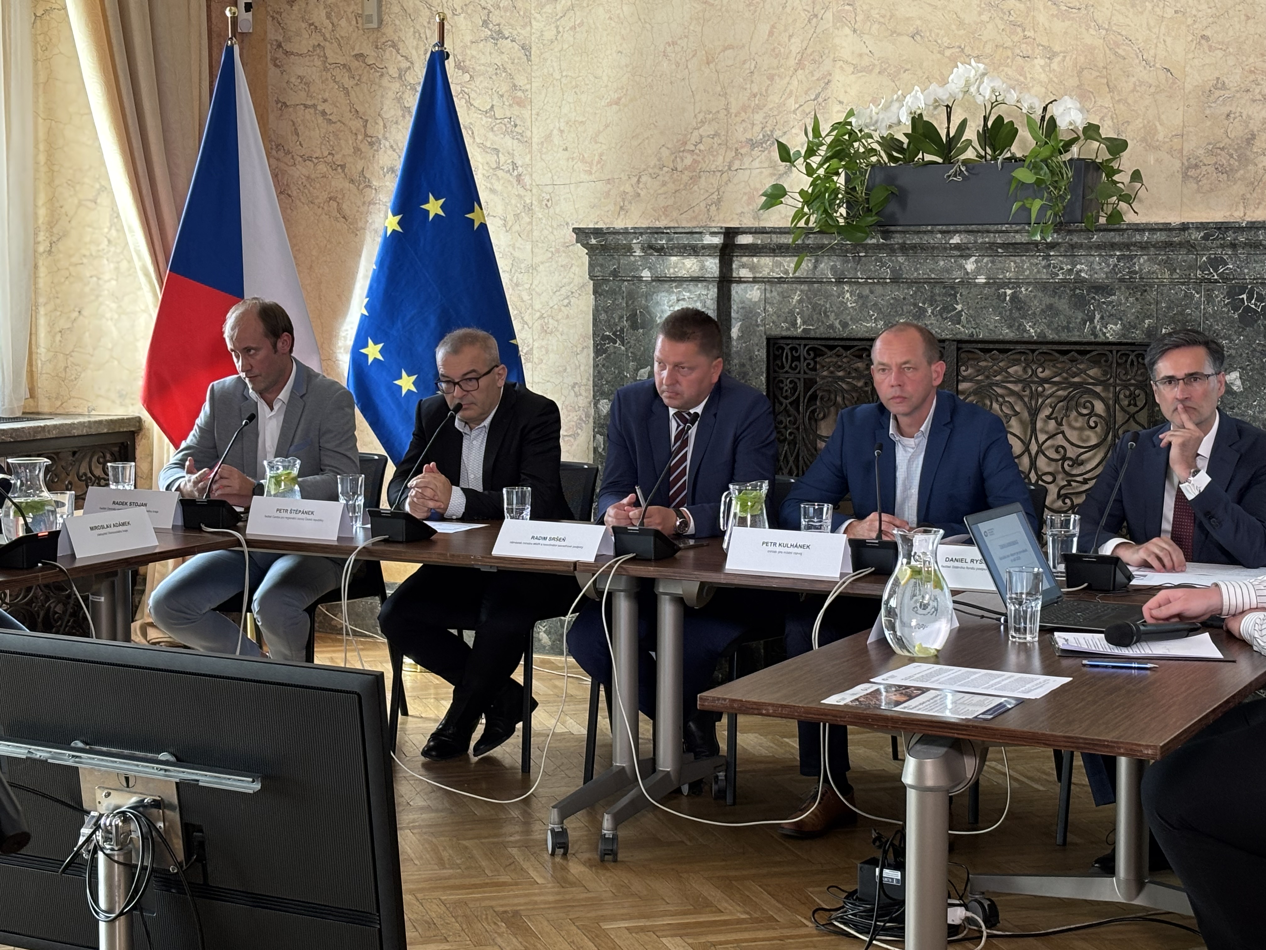 MMR a SFPI odeslaly do oblastí zasažených loňskými povodněmi další desítky milionů korun